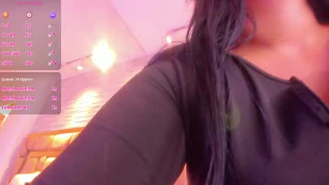 Snapshot of shanon_hughes chatting on 02-06-25, 10:26 shanon online show from 02-06-25, 10:26