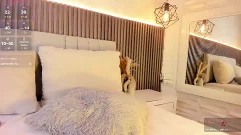 SHANON online show from 10-01-25, 07:31