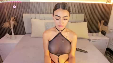 SHANON online show from 10-23-25, 07:12