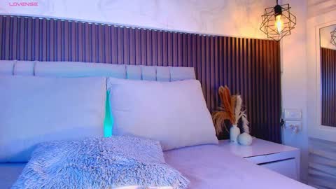 SHANON online show from 02-05-26, 07:29