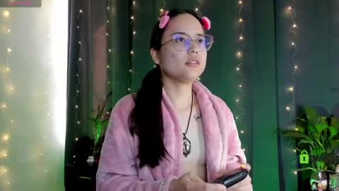 Cat-FOLLOWME and we talk IGshantal cerezo online show from 02-23-25, 08:55