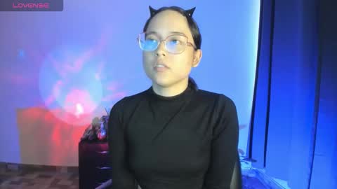 Cat-FOLLOWME and we talk IGshantal cerezo online show from 11-12-25, 08:52