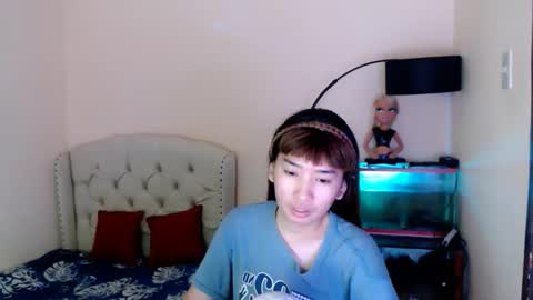 SHANTA FOX  s online show from 04-23-26, 02:19