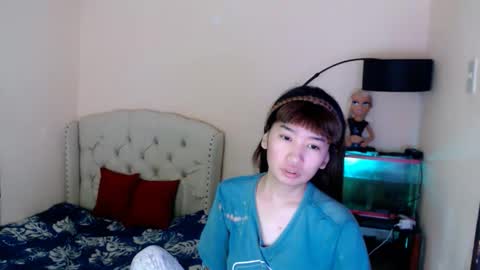 SHANTA FOX  s online show from 04-27-26, 06:33