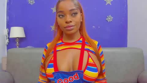 Snapshot of shantalgomes chatting on 07-17-26, 04:34 Shantal online show from 07-17-26, 04:34