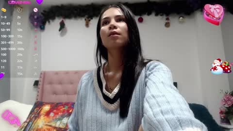 Snapshot of shantalkimberly chatting on 01-11-25, 10:29 maria online show from 01-11-25, 10:29