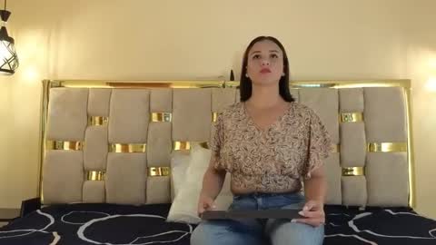 shantall 05 online show from 10-13-25, 07:03