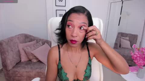 Shantall wills online show from 09-27-25, 02:55