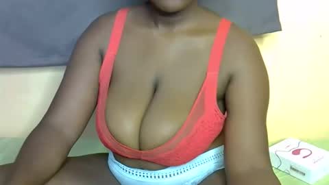Snapshot of shante_dixon chatting on 11-06-25, 05:58 shante_dixon online show from 11-06-25, 05:58
