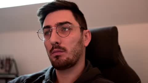 frenchy boy online show from 12-05-24, 12:22