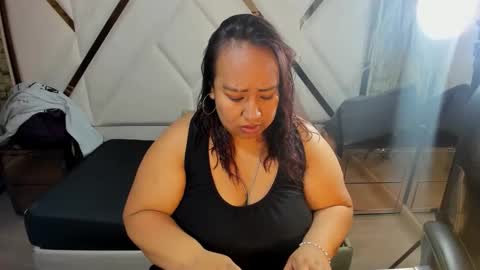 Snapshot of shara_oz chatting on 06-07-26, 12:42 Shara Oz online show from 06-07-26, 12:42