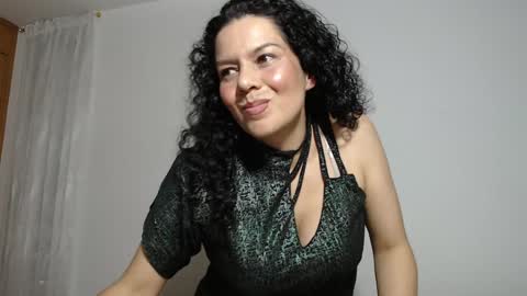 sharickleon11 online show from 12-11-24, 12:02