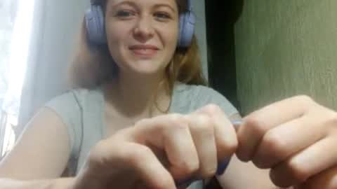 Annie online show from 09-29-25, 08:19