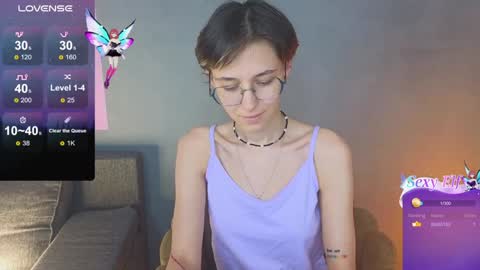 Snapshot of sharli_rose chatting on 12-04-24, 07:23 Sharli online show from 12-04-24, 07:23