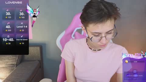 Snapshot of sharli_rose chatting on 12-07-24, 06:15 Sharli online show from 12-07-24, 06:15