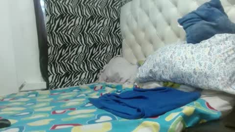 Snapshot of sharlot03 chatting on 01-23-25, 12:19 sharlot03 online show from 01-23-25, 12:19