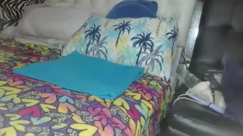 Snapshot of sharlot03 chatting on 02-02-25, 11:40 sharlot03 online show from 02-02-25, 11:40