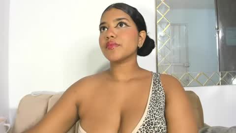 Sharlot online show from 04-14-26, 01:44