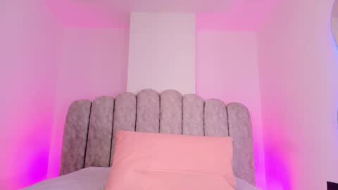 Sharlott online show from 02-20-26, 03:03