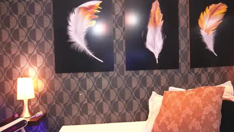 Sharom  online show from 02-20-26, 07:14