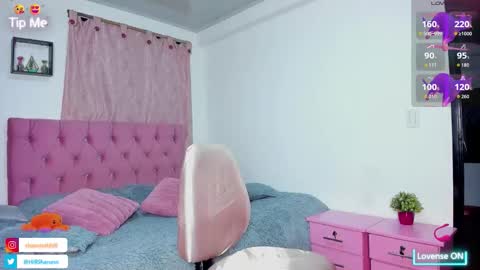 Snapshot of sharon_hill1 chatting on 10-01-25, 10:38 Jessica       independent model  online show from 10-01-25, 10:38