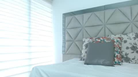 Snapshot of sharon_rosse__ chatting on 03-10-25, 12:04 sharon_rosse__ online show from 03-10-25, 12:04