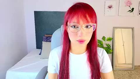 Snapshot of sharon_rosse__ chatting on 09-23-25, 11:35 sharon_rosse__ online show from 09-23-25, 11:35