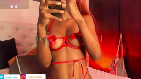 Snapshot of sharon_smiith_ chatting on 10-11-25, 11:03 sharon_smiith_ online show from 10-11-25, 11:03