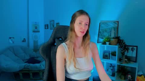 Snapshot of sharonevansi chatting on 02-11-25, 02:46 Sharon online show from 02-11-25, 02:46