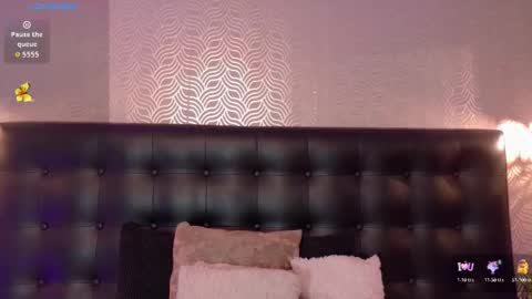 Snapshot of sharonevanss chatting on 09-27-25, 08:25 Sharon online show from 09-27-25, 08:25