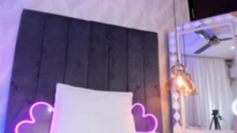 Snapshot of sharonn___ chatting on 02-01-25, 06:32 Sharon online show from 02-01-25, 06:32