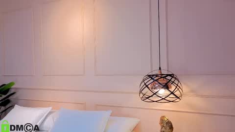 Snapshot of sharonn___ chatting on 09-29-25, 04:06 Sharon online show from 09-29-25, 04:06