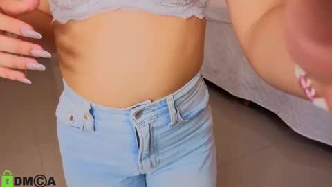 Snapshot of sharonn___ chatting on 10-03-25, 04:20 Sharon online show from 10-03-25, 04:20