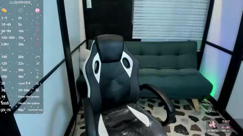 sharonqueen1_ online show from 09-17-25, 06:20