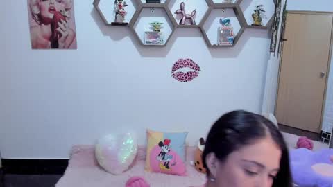 Snapshot of sharonsander1 chatting on 05-16-26, 12:51 Sharon online show from 05-16-26, 12:51