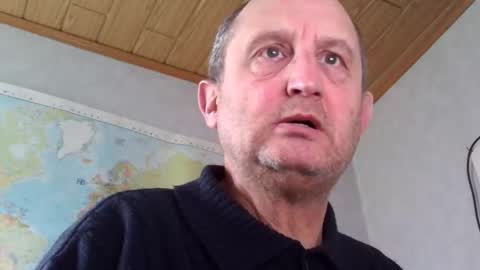 Snapshot of sharpshoder chatting on 12-06-24, 11:33 Peter online show from 12-06-24, 11:33