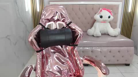 Snapshot of sharyth19_s chatting on 03-05-26, 09:22 Sharyth online show from 03-05-26, 09:22