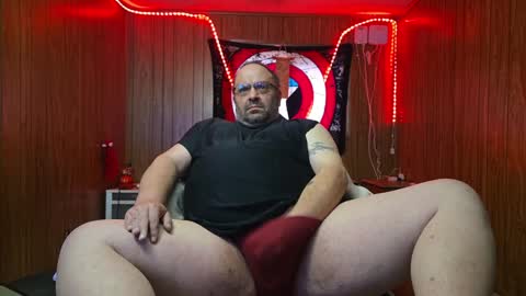 Snapshot of shatter_69 chatting on 01-11-25, 08:10 Black Venom online show from 01-11-25, 08:10