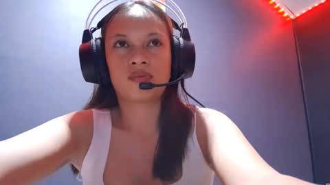 Molly online show from 10-27-25, 07:12