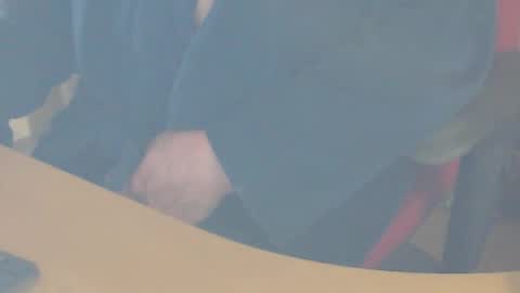 Snapshot of shaved164 chatting on 02-09-25, 11:14 Frans online show from 02-09-25, 11:14