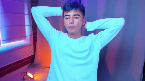 Shawn online show from 12-17-25, 01:06