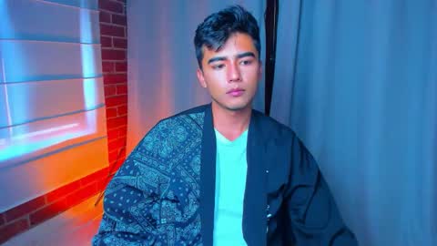 Shawn online show from 12-22-25, 01:30