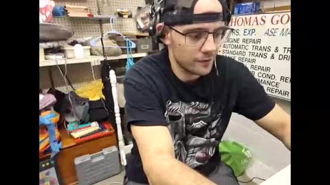 Snapshot of shawnboarder94 chatting on 03-10-25, 06:16 snowboarder9420 online show from 03-10-25, 06:16