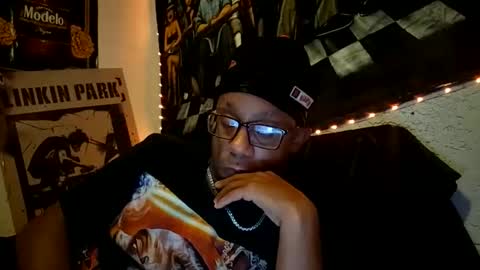 shawnvegas67 online show from 12-18-25, 02:17