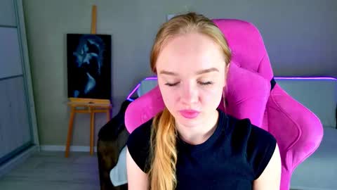 Shawty Mia online show from 02-06-26, 07:06