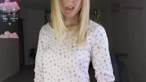 shawty_vi online show from 11-11-25, 07:19