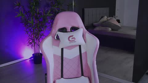 shayblonde online show from 12-14-24, 11:45