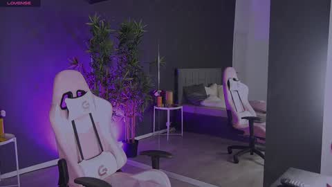 shayblonde online show from 12-26-24, 12:03