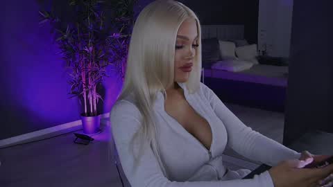 shayblonde online show from 01-11-25, 12:33