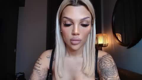 shayblonde online show from 10-23-25, 07:56